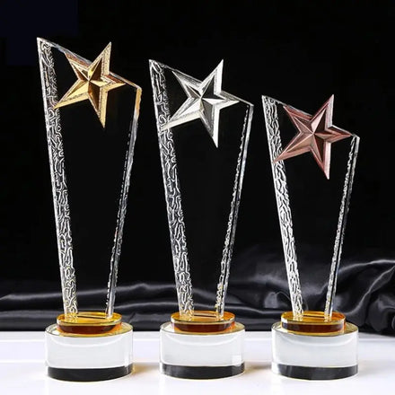 Honor of Crystal Wholesale Transparent K9 Crystal Hand Trophy Award Customized Engraving Crystal Trophy