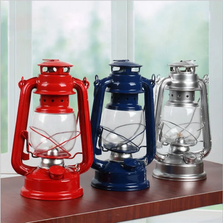 Wholesale Retro Old-Fashioned Nostalgic Kerosene Lamp Iron Art Portable Tent Camping Lamp Outdoor Camping Lamp Lantern
