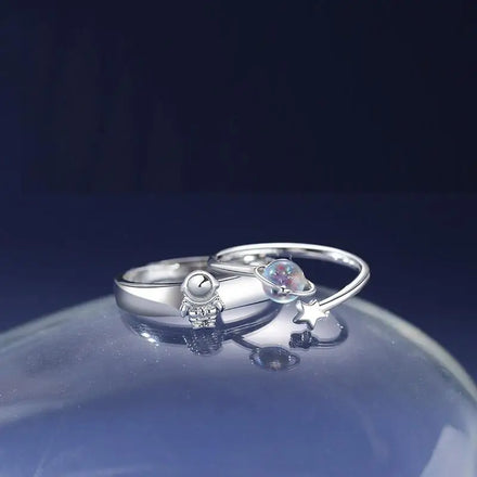 2Pcs/Set Astronaut Planet Ring Couple Accessories Spaceman Moon Ring Star Moon Finger Ring for Lover Men Women Wholesale
