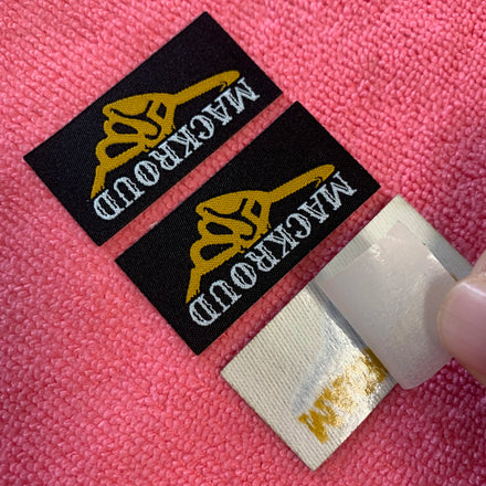 Strong Glue Backing Heat Press Bottom Clothing Labelneat Edge Brand Name Iron on Woven Label for T-shirt