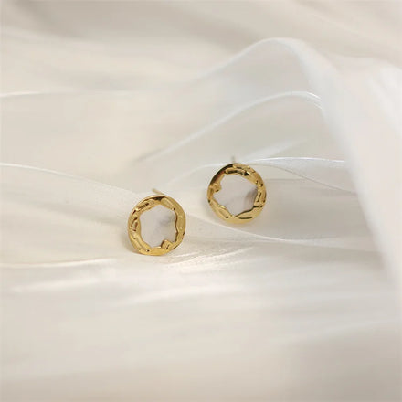 Vintage Style Round Shape Pearl Shell Stainless Steel Earrings 18k Gold Plated Women Stud Earring