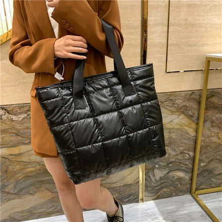 Hot Sell Large Capacity Lightweight Luxury Handbags for Women Custom Tote Bag With Logo Puffer Bag