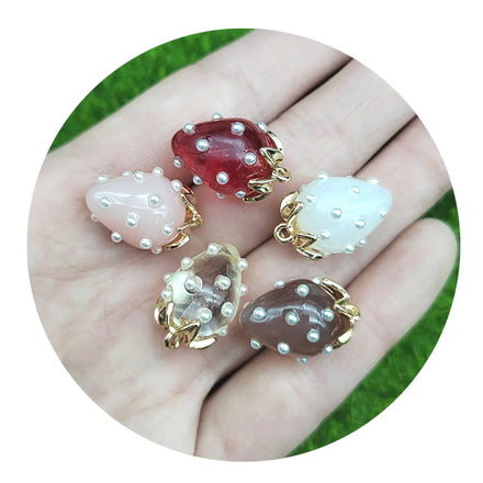 100Pcs/pack 3D Strawberry Pearl White Red Pink Color Fruit Resin Charms Pendants for Earring DIY Fashion Jewelry Accessories