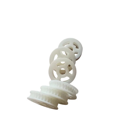 China Manufacturer Custom Making Reducer Toothed Plastic Nylon Spur Gear