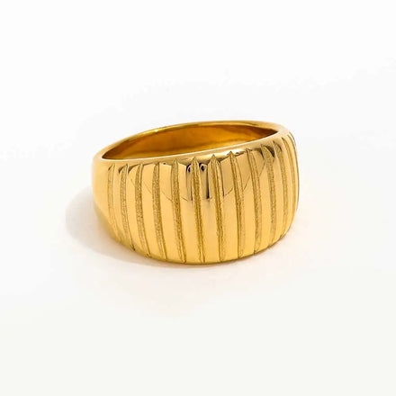 Fenny 18K Gold Plated Fashion Classic Croissant Ring Designer for Women Stainless Steel Wholesale Jewelry