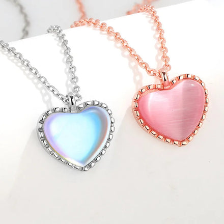 Hot Sale Gradient Heart Clavicle NecklaceLove Heart Pendant Gradient Love Clavicle Chain for Women Girlfriend