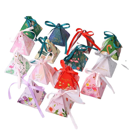 New Design Triangle Pyramid Floral Paper Birthday Wedding Gift Chocolate Candy Packaging Box With Bowknot