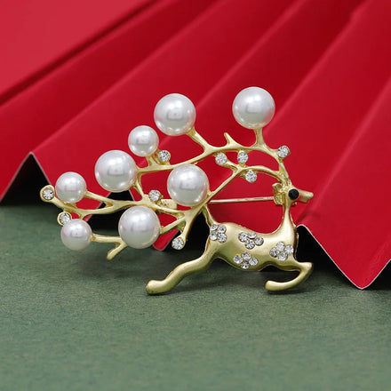 Qings Luxury Women's Wedding Alloy Crystal Rhinestone Flower Designer Brooches Pins