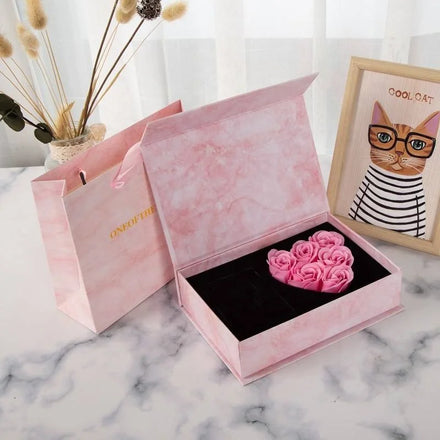 In Stock Mothers's Day Valentine's Day Gift Box Rose Holding Strong Paper Box Rectangular Flower Box with Paper Bag