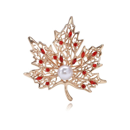 Factory Direct Sale Temperament Women Brooch Accessories Metal Alloy Pearl Rhinestone Maple Leaf Brooch Pin