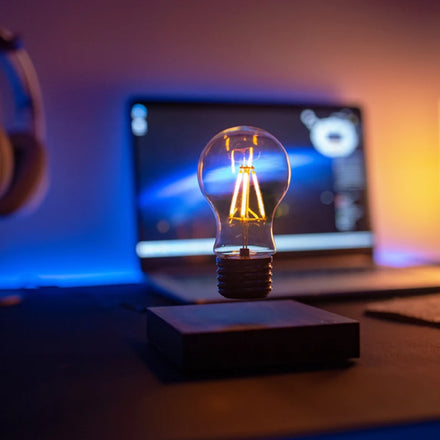 Modern European Elegant Smart Hotel Restaurant Home Decoration Creative Romantic Magnetic Levitation Floating Bulb Night Light