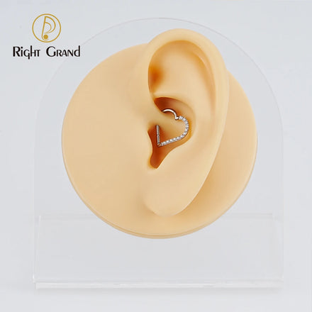 Fashion Jewelry Prong Setting CZ Helix Hoop Clicker Heart Shaped Nose Ring Titanium Piercing Jewelry