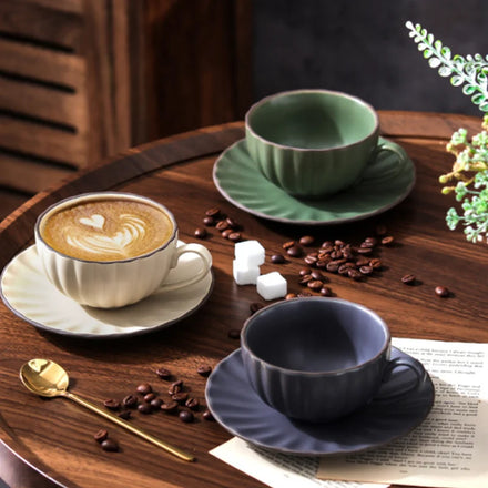 Hot Seller 7.5 oz Cappuccino Cups with Saucers Ceramic Coffee Cup for Au Lait Double Shot / Latt/ Cafe Mocha