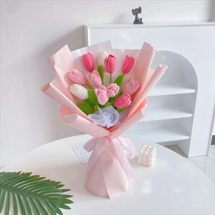 T301 Valentine's Day Handmade Crochet Closed Tulip Bouquet Plastic Artificial Flower DIY Creative Gift for Friends Promotional