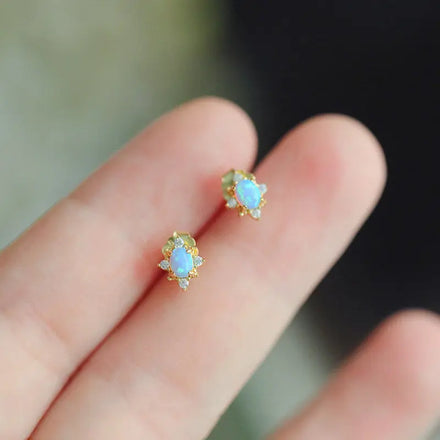 Aimgal Fine Jewelry Trendy S925 Sterling Silver Gold Plated Opal Star Earrings for Party & Gift Occasions
