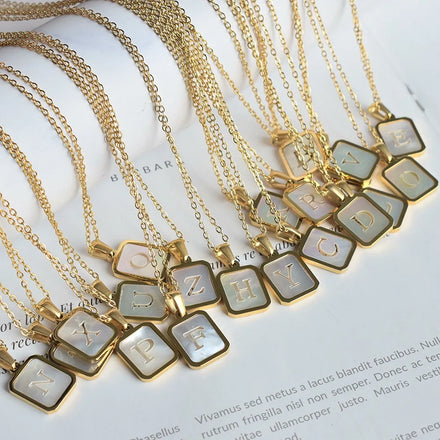 Hot Sale 18k Gold Plated Initial Shell 26 Letter Pendant 316 Stainless Steel Necklace for Women