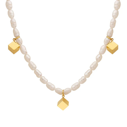 Fashion Fresh 18K Gold Plated Stainless Steel Square Pendant Freshwater Pearl Necklace for Women Party Anniversary Decoration