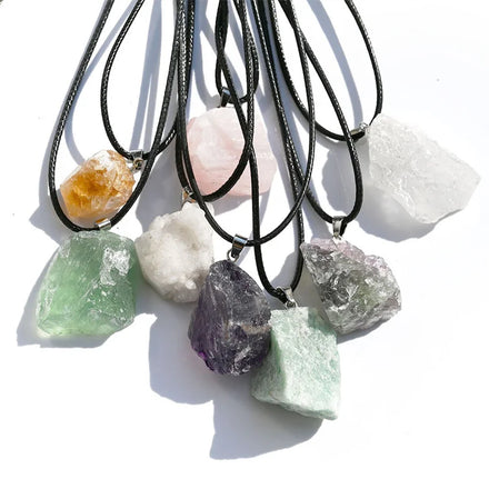 Irregular Crystal Healing Stone Pendant Natural Raw Stone Pendant Necklace Jewelry for Fashion Accessories