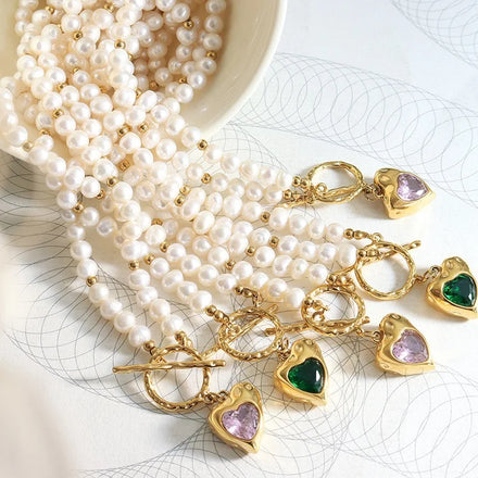 Unique Design Trend Pvd Gold Plated Stainless Steel Ot Buckle Heart Zircon Pendant Natural Freshwater Pearl Chain Necklace