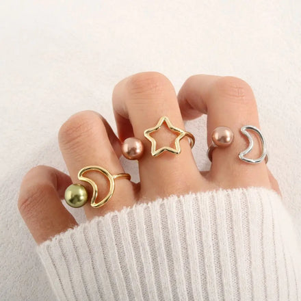 Hawaiian New Hot Sale Moon Ring Star Ring Fashion Gold Plated Copper Adjustable Colorful Pearl Rings for Women Party