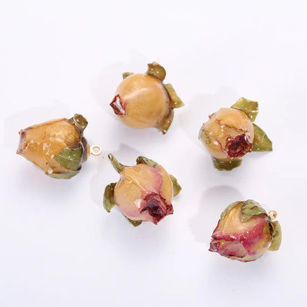 Wholesale Fashion Natural True Flower Bud Pendant Peach Red Milk Tea Color Series Charm Pendant for Necklaces