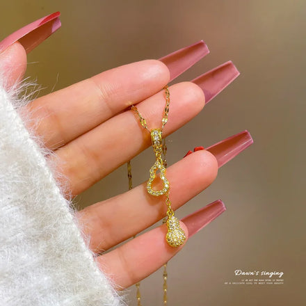 Sparkling Micro Insert Zircon Calabash Pendant Necklace Gold Plated Stainless Steel Necklace for Valentine's Day Gift
