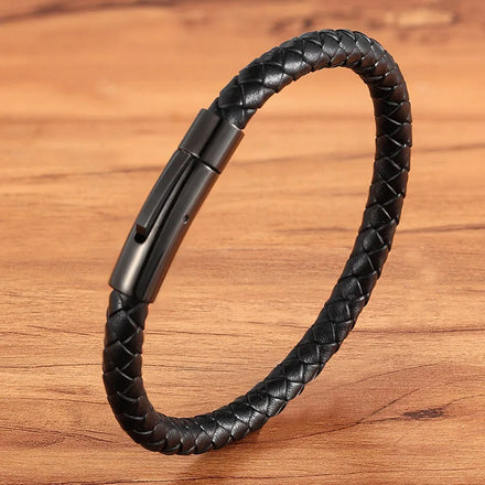 Men's Simple Black Stainless Steel Bracelet with Gold Plating New Classic Style Hand-Woven Neutral Accessories Jewelry Gift
