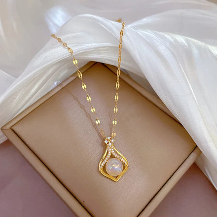 Fashion Cubic Zirconia Pendant Necklace Shining Gold Color Stainless Steel Cz Crystal Pendant Necklace