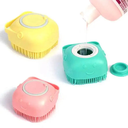 USSE Pet Dog Bath Brush Soft Silicone Dog Shampoo Brush Soft Shampoo Dispenser (Blue)