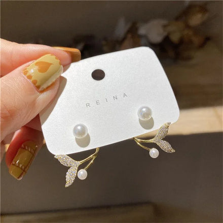 Rinhoo New Light Luxury Zircon Fishtail Pearl Stud Earrings for Women Fashion Crystal Imitation Pearl Sweet Earring Jewelry