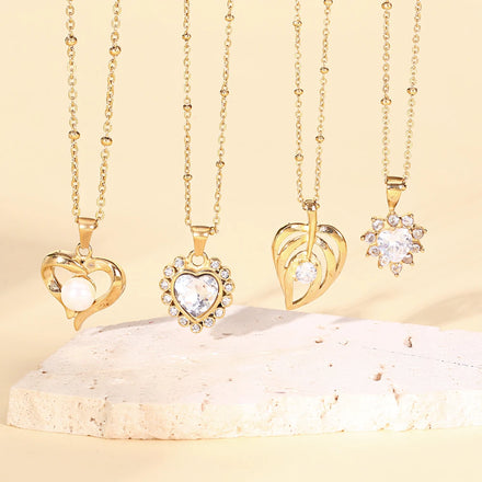 Luxury Stainless Steel Gemstone Heart Crystal Pendant Necklace 18K PVD Gold Plated Hypoallergenic Trendy Styling for Engagement