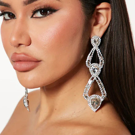 2023 New Arrivals Fashionable Rhinestone Earrings Women's New Style Personality Simple Water Drop Shaped Wedding Long Earrings