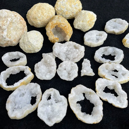Wholesale Natural Rock Healing Stones White Agate Geode Agate Slices