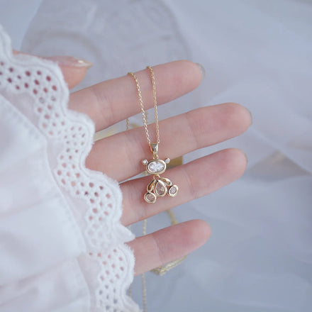 Sparkling Gold Plated Cute Animal Bear Necklace for Women Shining Bling Zircon Women Clavicle Chain Charm Pendant Jewelry