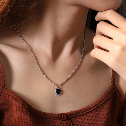 Daidan Sterling Silver 925 Necklace Women Onyx Agate Stone Bead Chain Love Heart Pendant Necklace