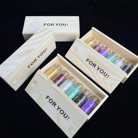 Wholesale Natural Crystal Quartz Chips Tiny Bottles Gemstone Healing Stones Bottle With Crystal Chips