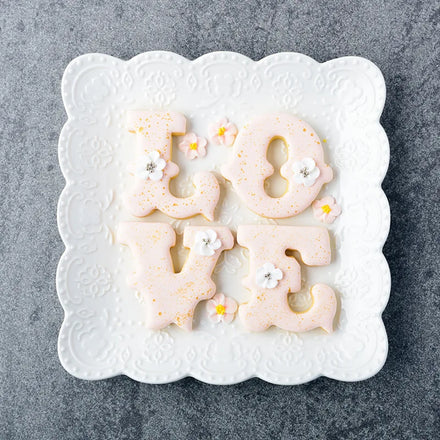 Saffron Big Alphabet Letters Plastic Cookie Cutter Biscuit Baking Printing Mold for Creative Biscuits & Cookies