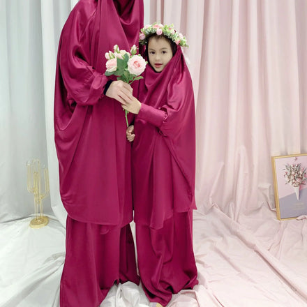 2023 High Quality Muslim Girls 2 Piece Jilbab Abaya Large Swing Solid Color Parent-child Gown for Kids Islamic Clothing
