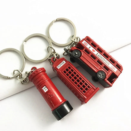 London Souvenir Gift British Cultural Icons Landmark Die-cast Keychain Mini Metal London Bus Shape Keychain Miniature Model