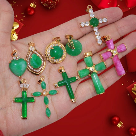 CZ8630 Popular 18k Gold Plated Brass CZ Pave Natural Green Jade Jadeite Stone Paved Heart Donut Teardrop Round Cross Pendants