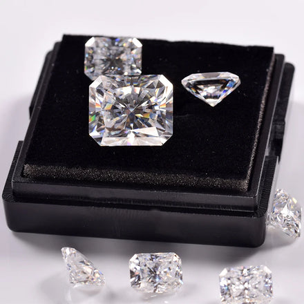 Premium Hand-Cutting D VVS1 Flawless Diamond Test Passed Synthetic Moissanite Radiant Cut Ring Moissanite