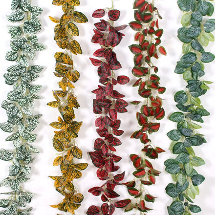 Wholesale Artificial Hanging Vines Plastic Garland Leaves Evergreen Artificial Ivy Leaf Plants Vine for Wall Decoration