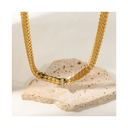 Wholesale Fashion Chain Choker Necklace 18K PVD Gold Plated Stainless Steel Chain Necklace with Zircon Flat Snake Chain Necklace
