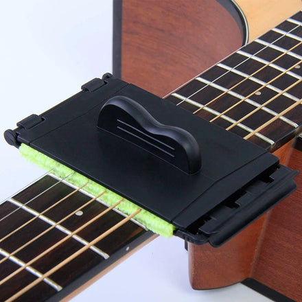 Guitar Strings Scrubber Rub Fretboard Cleaner Guitar Cleaning Tool Maintenance Guitar Strings Cleaner