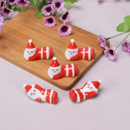 Japanese Style Groceries Santa Claus Small Ornaments Ceramic Chopsticks Rest Pen Holder Santa Claus Chopsticks Rack