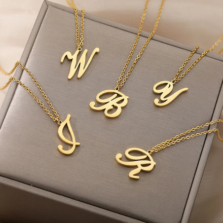 Best Selling Initials 26 Letters Charms Necklace Silver/PVD Plated Titanium Steel Alphabet Single Letter Pendant Necklace Party