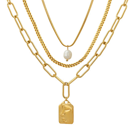 Wholesale Brand Necklace Three Layered Irregular Pendant Freshwater Pearl Necklace