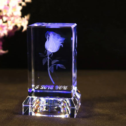 Crystal Valentine's Day Gift 3D Laser Engraved Rose Flower Crystal Cube Wedding Return Gift Custom