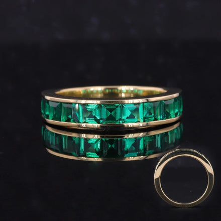Starsgem Lab Emerald Princess Cut 18K Yellow Gold Wedding Band