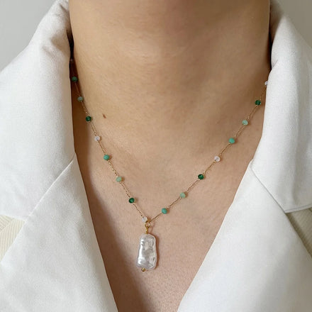 Designer Vintage Stainless Steel Beaded Chain Pearl Pendant Necklace for Women Jewelry